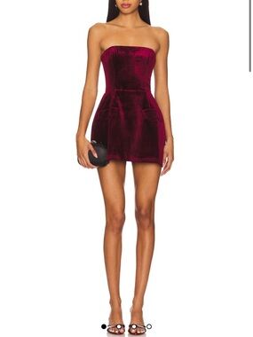 Amanda Uprichard Strapless Velvet Mini Dress in Burgundy